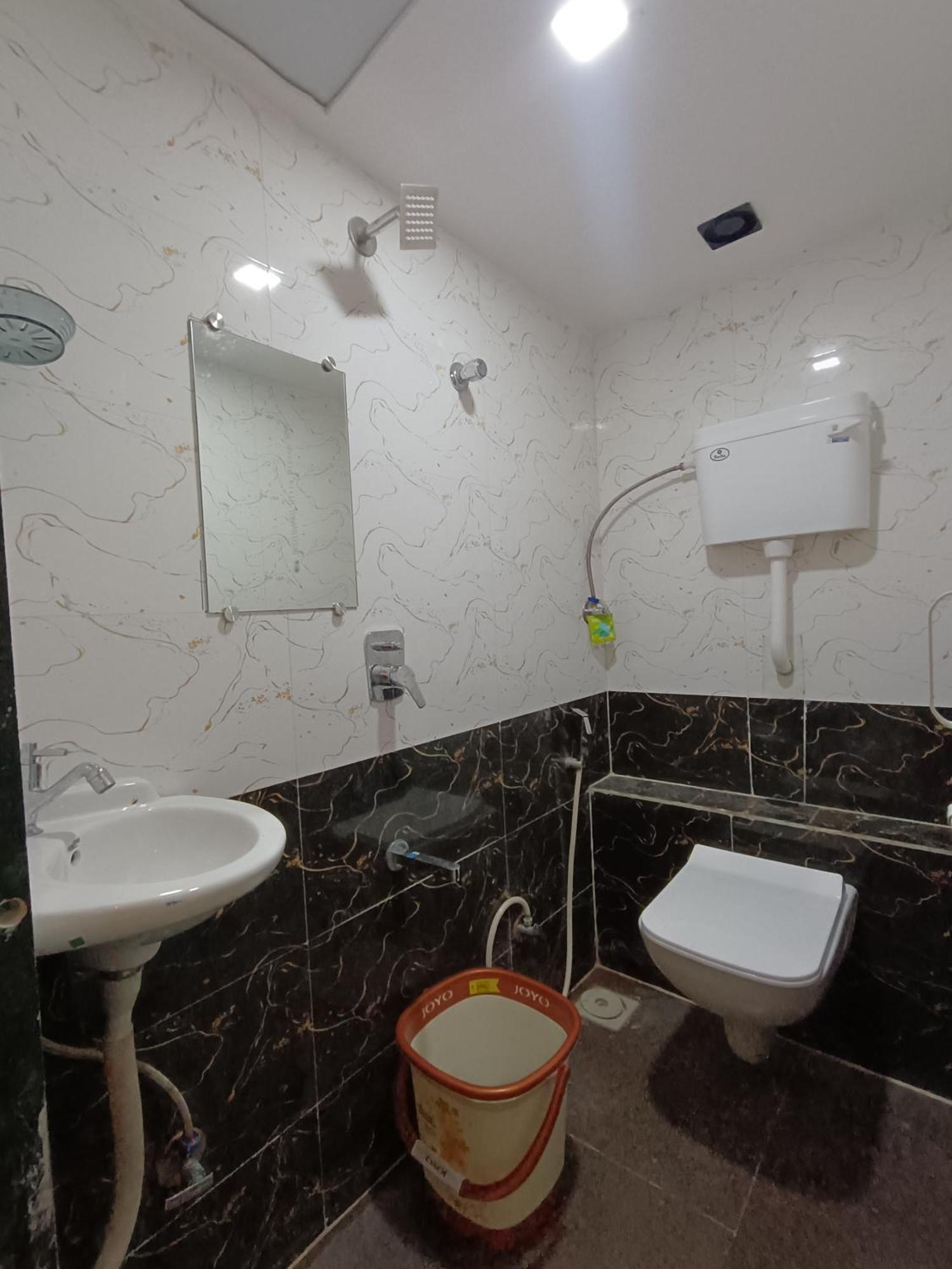 Hotel Powai Residency Mumbai Exteriör bild